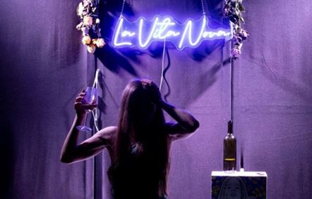 LA VITA NOVA