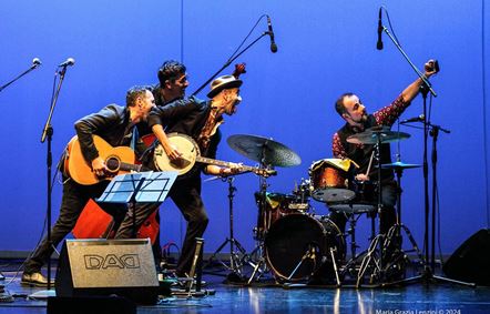 PERCHE' DA CAMERA... CI SEMBRAVA ECCESSIVO